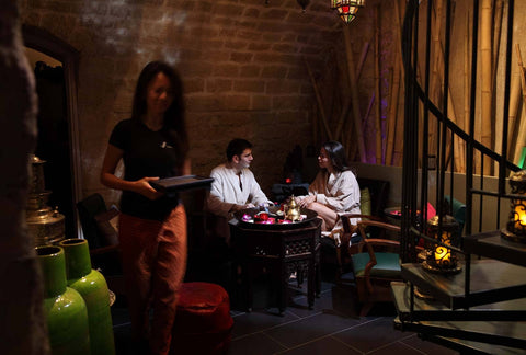 Rituel duo Voyage complice : hammam duo, massage duo, pause dégustation – Spa Arbre à Sens Paris